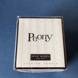 Henri Bendel Peony Candle